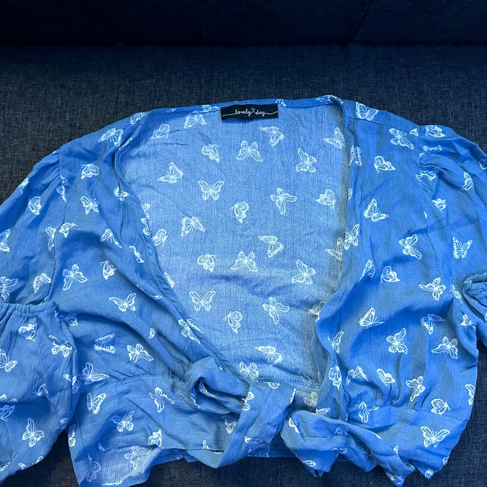 Butterfly cropped cardigan